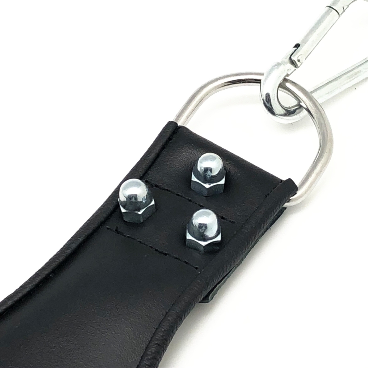 menottes suspension en cuir mainspieds 10
