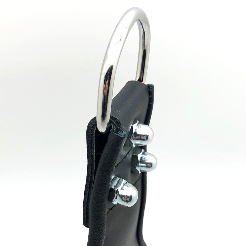 menottes suspension en cuir mainspieds 16