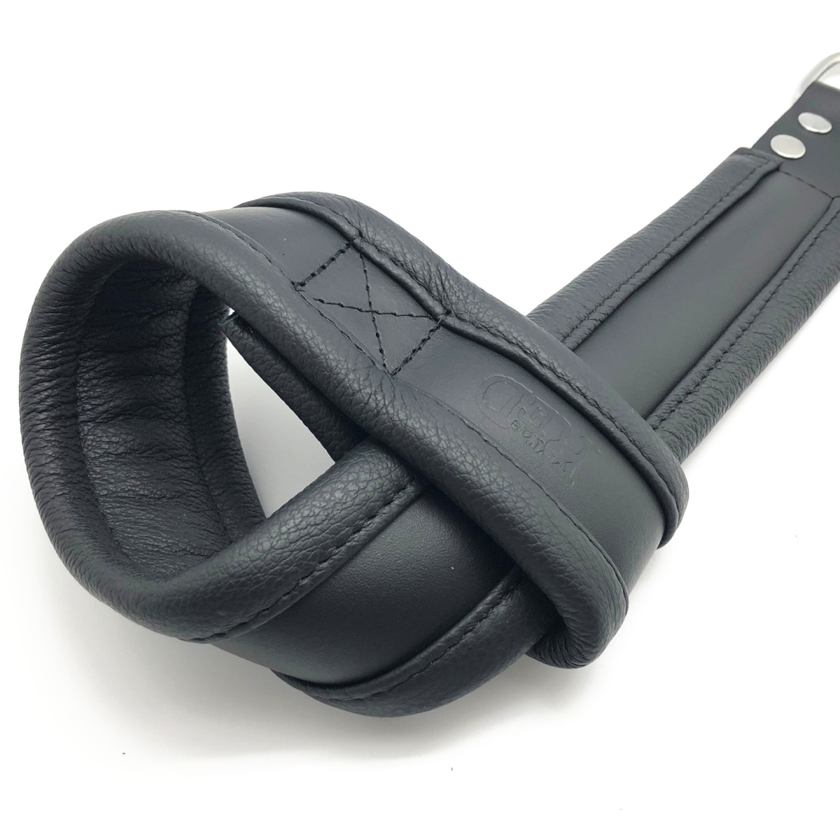 menottes suspension en cuir mainspieds 4