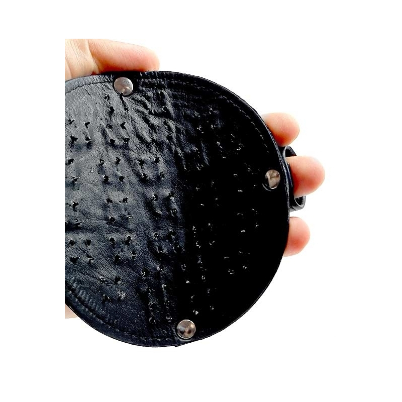 paddle a main avec des pics vampire pad noir 1