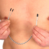 pinces a seins metallique avec chaine