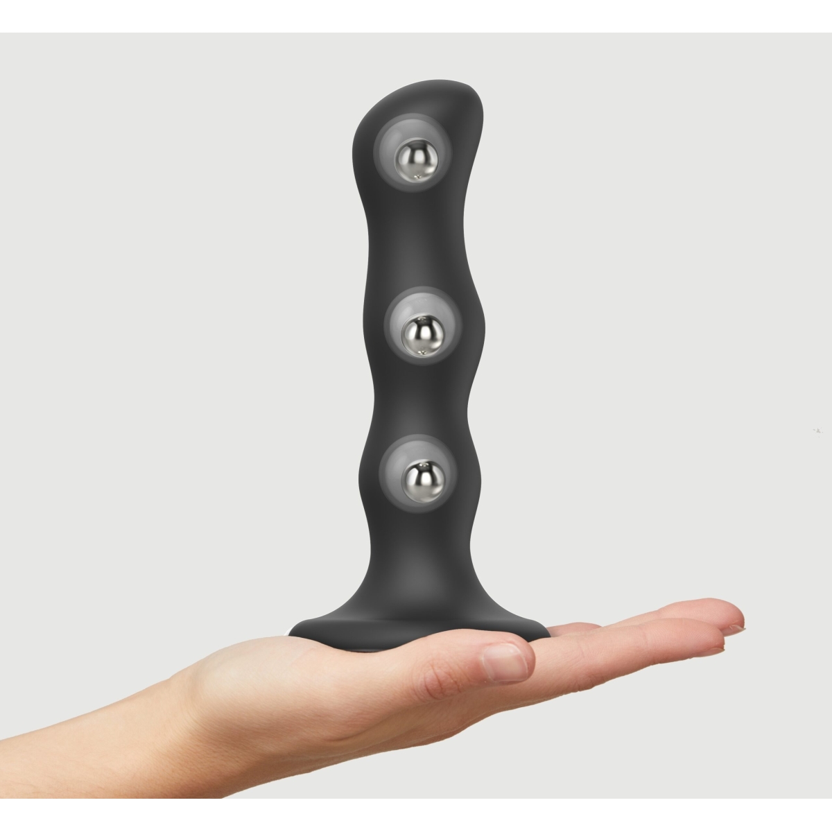 plug silicone geisha balls strap on me m 15 x 37cm noir 2 scaled