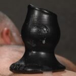 plug tunnel pig hole noir large 9 x 7 cm 4