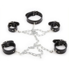 set de restriction collier et menottes noir