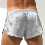short avec jock slit argente 1