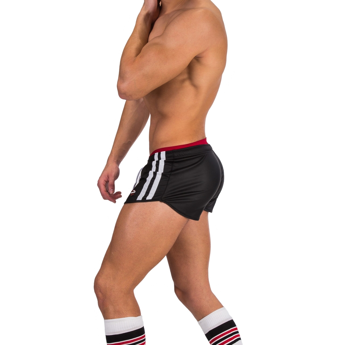 short byron laboratory noir blanc 3 scaled