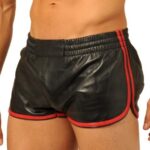 short en cuir fist noir rouge