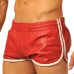 short en cuir fist rouge blanc