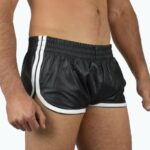 short imitation cuir sports line noir blanc
