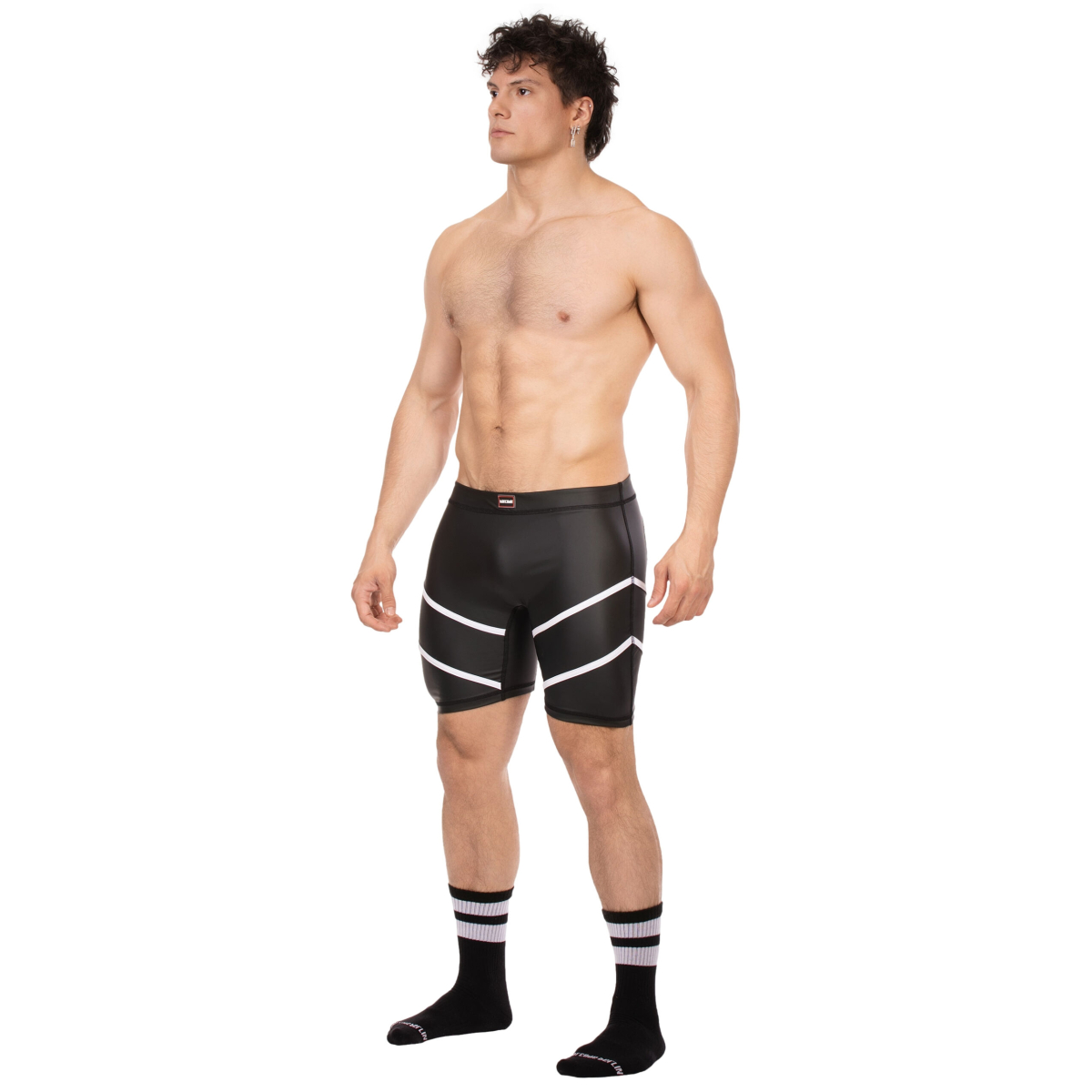 short nuru noir blanc 2 scaled