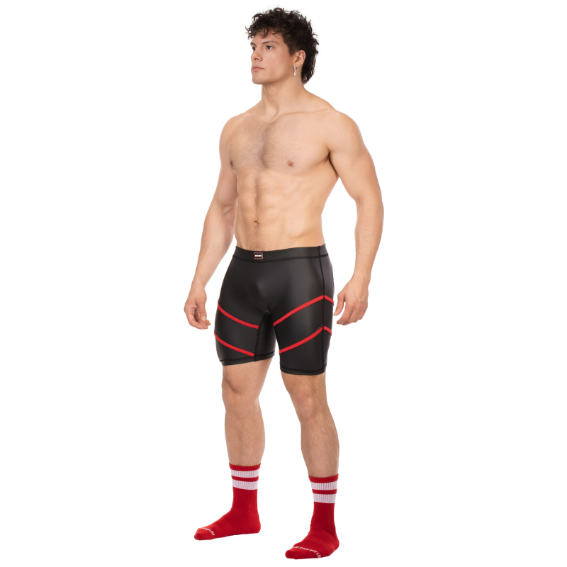 short nuru noir rouge 2 scaled