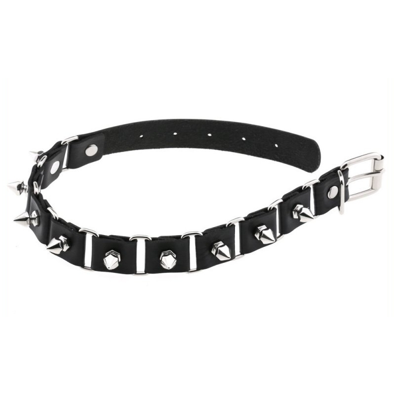 stitching punk necklace with spike black 1