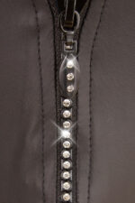 string zip fetish noir 4