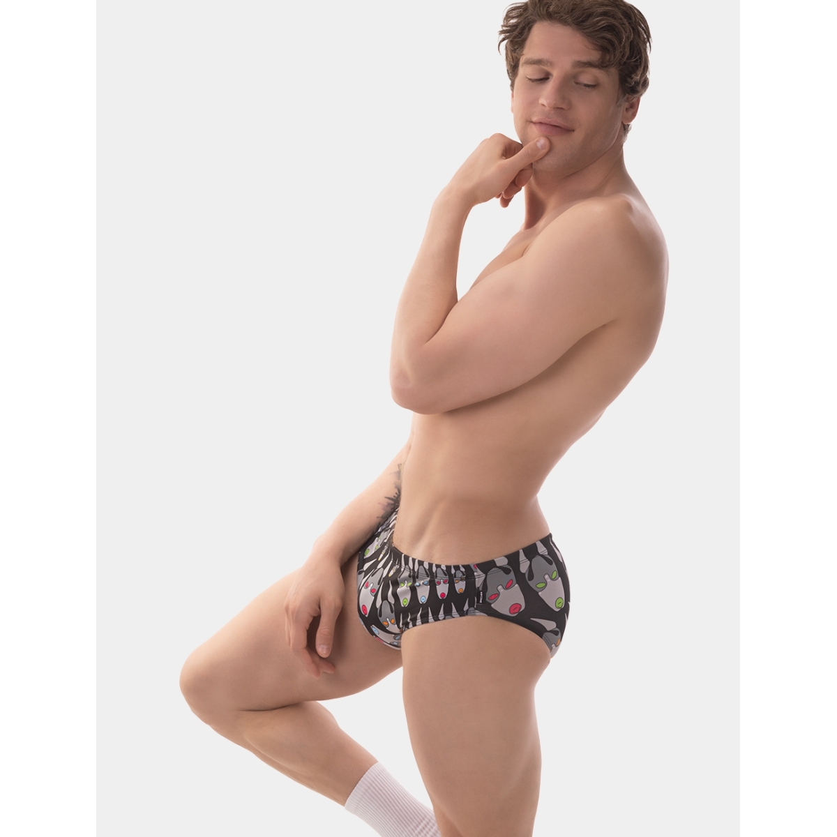 swim brief fetish dog noir 2